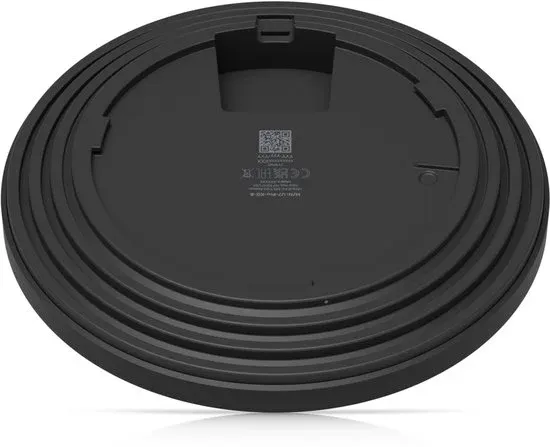 U7 Pro XG rear panel with 10G RJ45 Ethernet port and PoE++ input connection